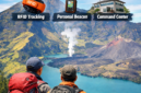 Pendaki menikmati pemandangan indah Gunung Rinjani dan Danau Segara Anak. Sistem keamanan modern diterapkan, termasuk RFID tracking, personal beacon, dan pusat komando, untuk memastikan pendakian lebih aman dan ramah lingkungan./bey suarabrita.com