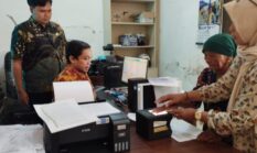 Artina 101 Tahun Merekam E-KTP Demi Layanan Sehat