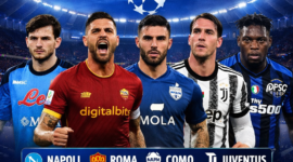 Ilustrasi persaingan lima klub papan atas Serie A yakni Napoli, AS Roma, Como 1907, Juventus, dan Atalanta dalam perebutan tiket Liga Champions UEFA musim depan. Persaingan ketat di papan klasemen membuat setiap laga menjadi penentu posisi akhir.